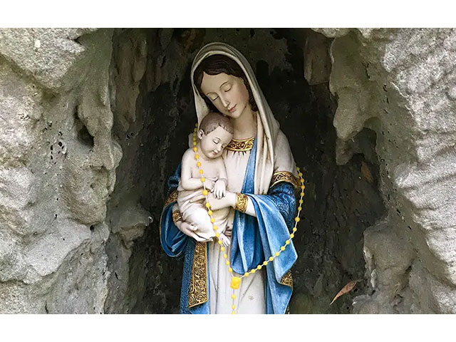 grotto missionhurst ach 640x480