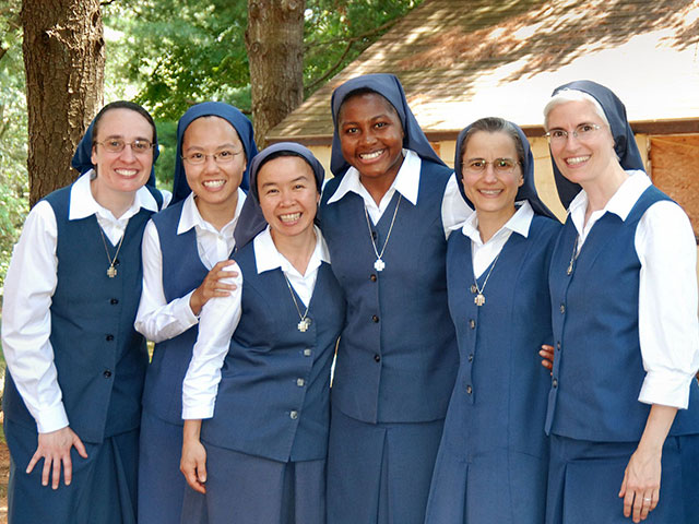 Convent life RC FSPs
