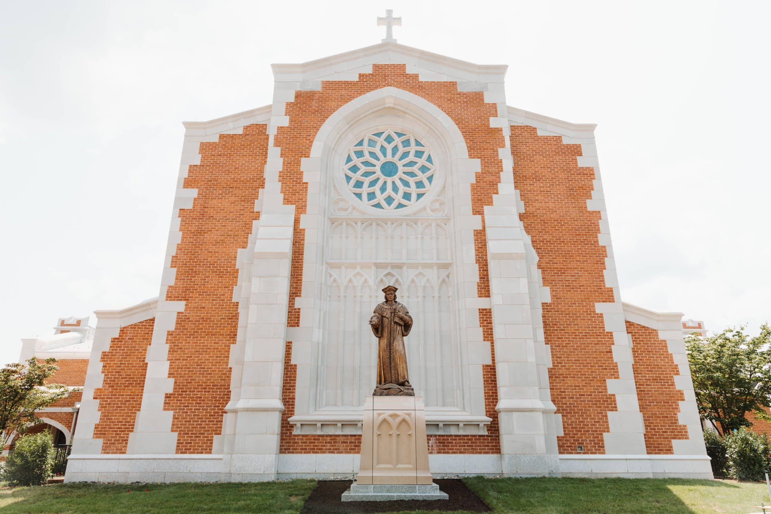 front image of st thomas more cathedral