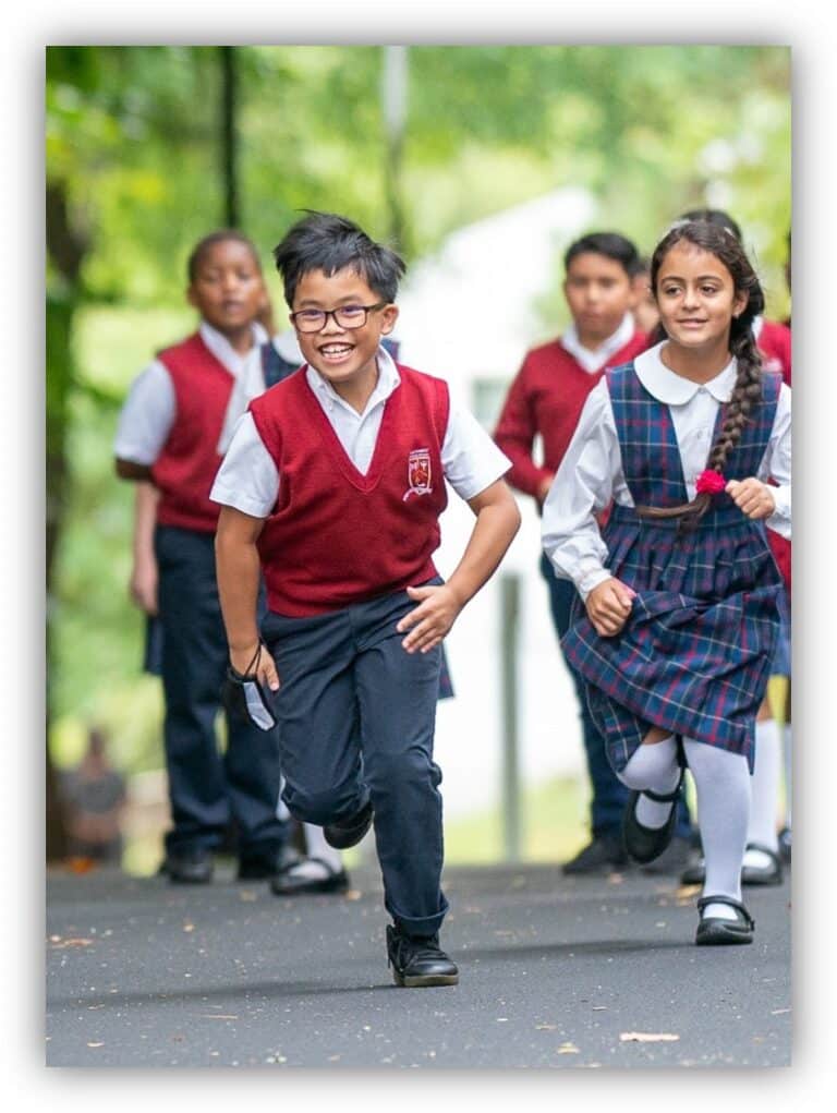web children running